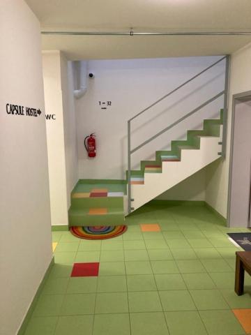 Capsule Hostel Andel Centre Spirit Prag Eksteriør billede