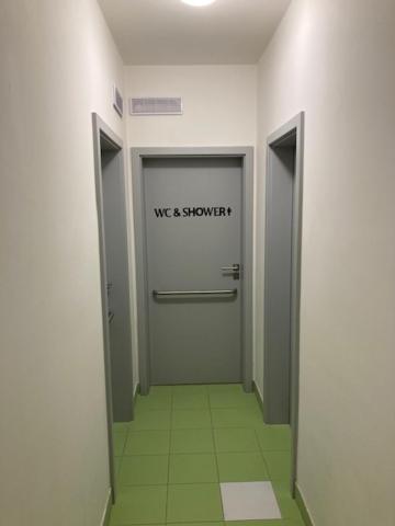 Capsule Hostel Andel Centre Spirit Prag Eksteriør billede