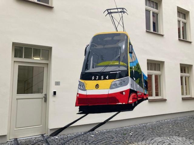 Capsule Hostel Andel Centre Spirit Prag Eksteriør billede