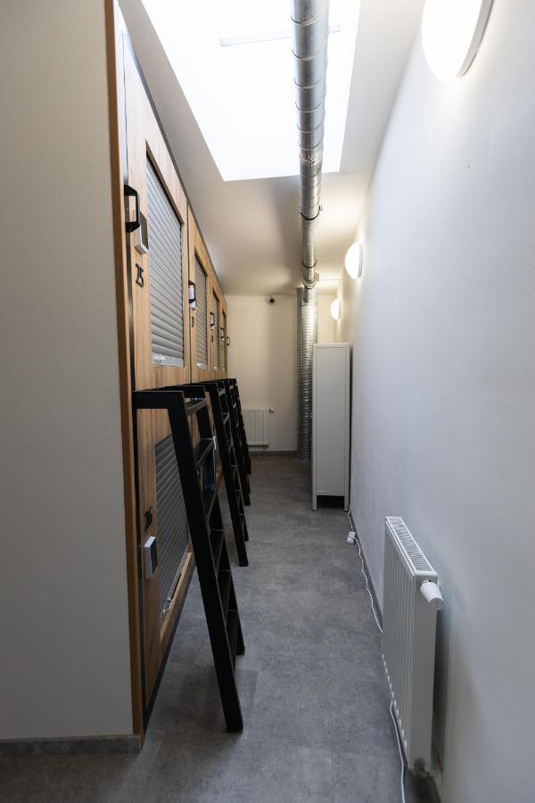 Capsule Hostel Andel Centre Spirit Prag Eksteriør billede