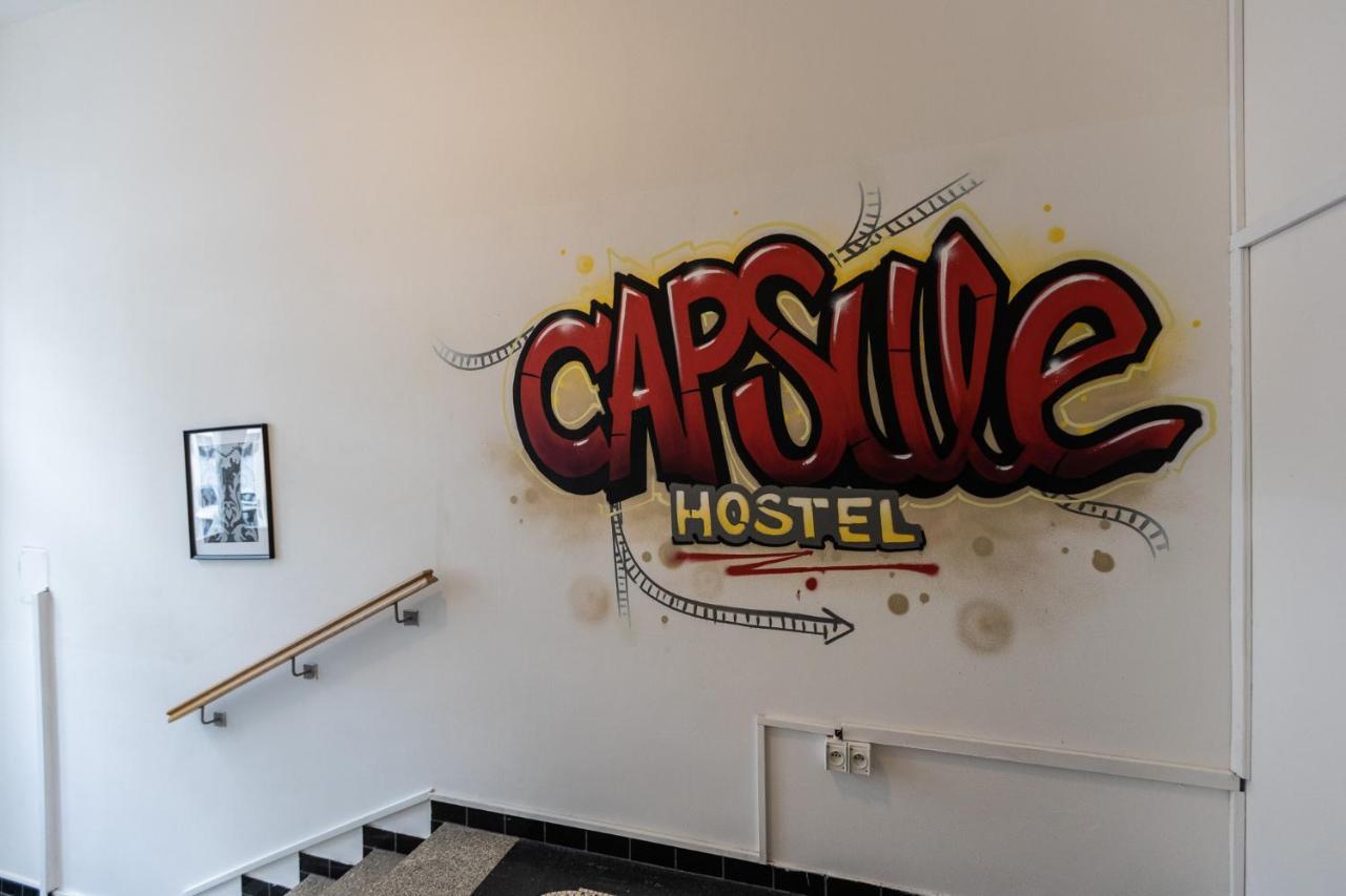 Capsule Hostel Andel Centre Spirit Prag Eksteriør billede